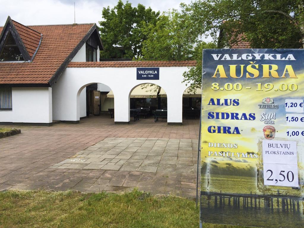 Karavanai "Ausroje" Šventoji المظهر الخارجي الصورة